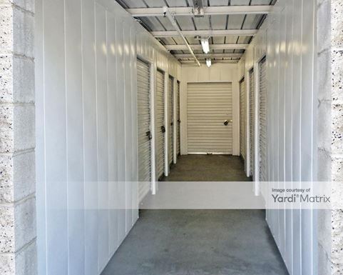 Source URL: https://cdnsc.rentcafe.com/dmslivecafe/3/1063232/1063232-1-5.jpg?width=-1&height=385&quality=80