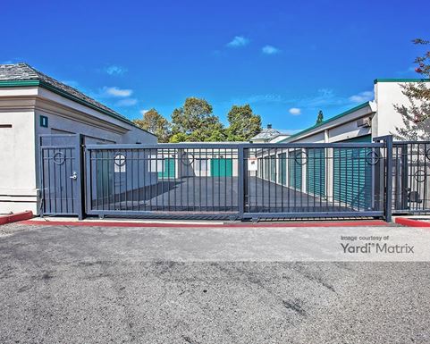 Source URL: https://cdnsc.rentcafe.com/dmslivecafe/3/1063250/1063250-1-3.jpg?width=-1&height=385&quality=80