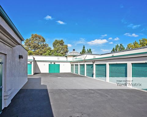 Source URL: https://cdnsc.rentcafe.com/dmslivecafe/3/1063250/1063250-1-4.jpg?width=-1&height=385&quality=80