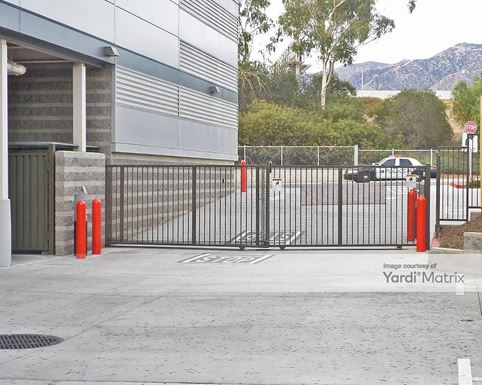 Source URL: https://cdnsc.rentcafe.com/dmslivecafe/3/1063262/1063262-1-3.jpg?width=-1&height=385&quality=80