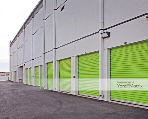 Source URL: https://cdnsc.rentcafe.com/dmslivecafe/3/1063302/1063302-1-5.jpg?width=-1&height=385&quality=80