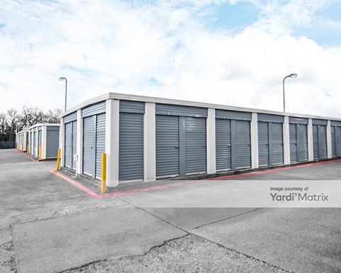 Source URL: https://cdnsc.rentcafe.com/dmslivecafe/3/1063303/1063303-1-5.jpg?width=-1&height=385&quality=80