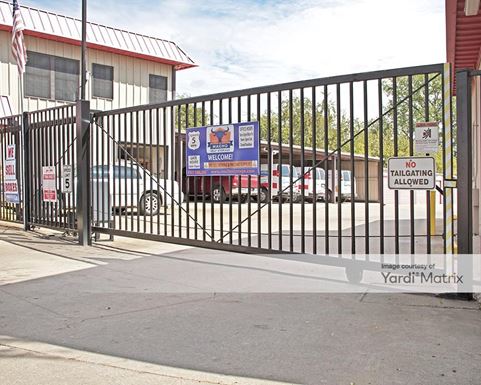 Source URL: https://cdnsc.rentcafe.com/dmslivecafe/3/1063307/1063307-1-3.jpg?width=-1&height=385&quality=80