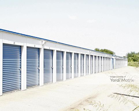 Source URL: https://cdnsc.rentcafe.com/dmslivecafe/3/1063311/1063311-1-4.jpg?width=-1&height=385&quality=80