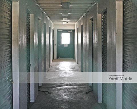 Source URL: https://cdnsc.rentcafe.com/dmslivecafe/3/1063321/1063321-1-3.jpg?width=-1&height=385&quality=80