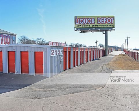 Source URL: https://cdnsc.rentcafe.com/dmslivecafe/3/1063329/1063329-1-4.jpg?width=-1&height=385&quality=80