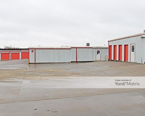 Source URL: https://cdnsc.rentcafe.com/dmslivecafe/3/1063330/1063330-1-5.jpg?width=-1&height=385&quality=80