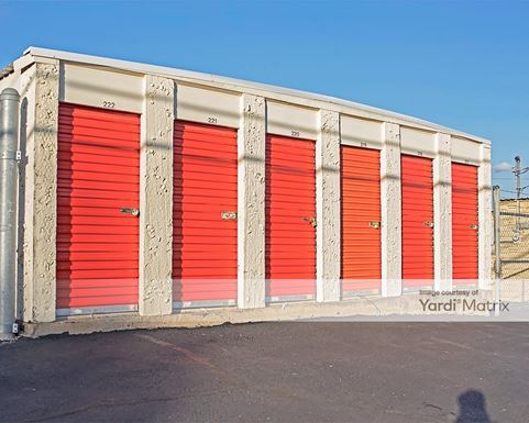 Source URL: https://cdnsc.rentcafe.com/dmslivecafe/3/1063335/1063335-1-5.jpg?width=-1&height=385&quality=80