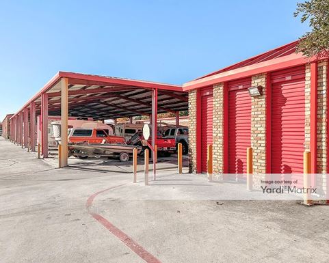 Source URL: https://cdnsc.rentcafe.com/dmslivecafe/3/1063339/1063339-1-3.jpg?width=-1&height=385&quality=80