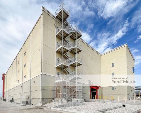 Source URL: https://cdnsc.rentcafe.com/dmslivecafe/3/1063343/1063343-1-4.jpg?width=-1&height=385&quality=80