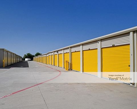 Source URL: https://cdnsc.rentcafe.com/dmslivecafe/3/1063346/1063346-1-4.jpg?width=-1&height=385&quality=80