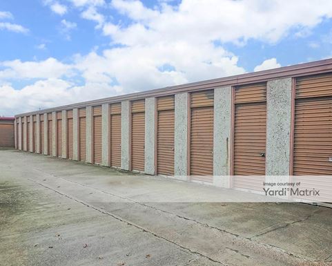 Source URL: https://cdnsc.rentcafe.com/dmslivecafe/3/1063347/1063347-1-4.jpg?width=-1&height=385&quality=80