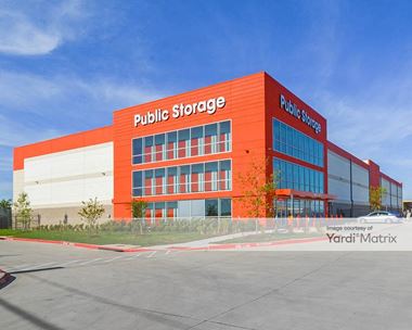 Storage Units for Rent available at 10555 North Freeway Service Road East, Fort Worth, TX 76177