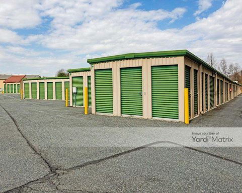 Source URL: https://cdnsc.rentcafe.com/dmslivecafe/3/1063372/1063372-1-2.jpg?width=-1&height=385&quality=80