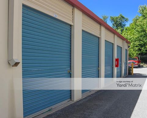 Source URL: https://cdnsc.rentcafe.com/dmslivecafe/3/1063386/1063386-1-3.jpg?width=-1&height=385&quality=80