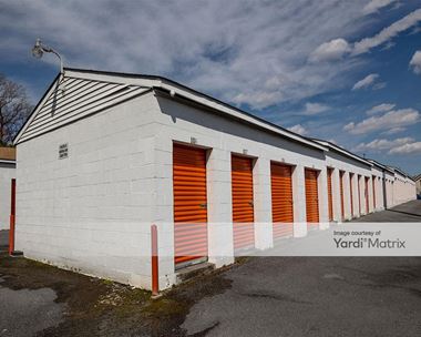 Storage Units for Rent available at 7120 Old Waterloo Road, Elkridge, MD 21075