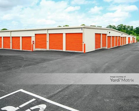 Source URL: https://cdnsc.rentcafe.com/dmslivecafe/3/1063413/1063413-1-2.jpg?width=-1&height=385&quality=80