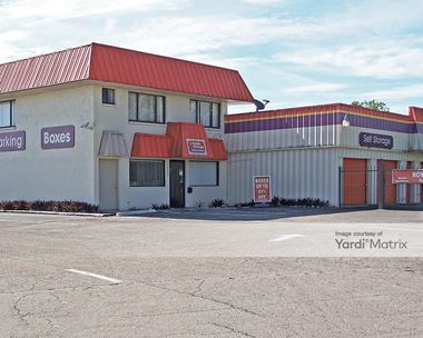 Storage Units for Rent available at 15800 Old 41 North, Naples, FL 34110