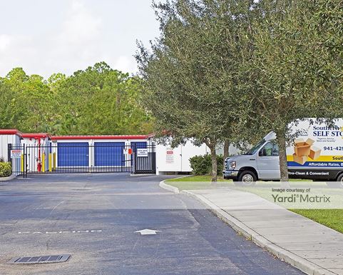 Source URL: https://cdnsc.rentcafe.com/dmslivecafe/3/1063442/1063442-1-4.jpg?width=-1&height=385&quality=80