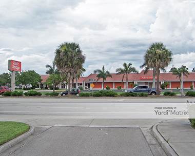Storage Units for Rent available at 2235 Colonial Blvd, Fort Myers, FL 33907