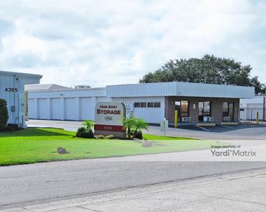 Storage Units for Rent available at 4305 32nd Street West, Bradenton, FL 34205