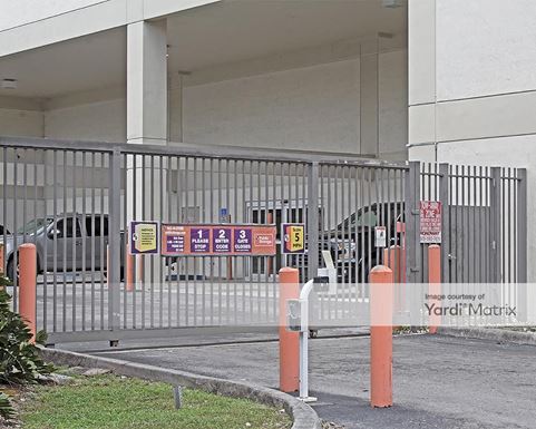 Source URL: https://cdnsc.rentcafe.com/dmslivecafe/3/1063507/1063507-1-3.jpg?width=-1&height=385&quality=80