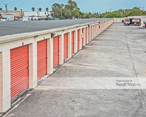 Source URL: https://cdnsc.rentcafe.com/dmslivecafe/3/1063508/1063508-1-5.jpg?width=-1&height=385&quality=80