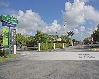 Storage Units for Rent available at 9848 Coral Way, Miami, FL 33165