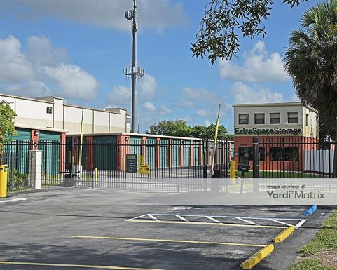 Source URL: https://cdnsc.rentcafe.com/dmslivecafe/3/1063514/1063514-1-2.jpg?width=-1&height=385&quality=80