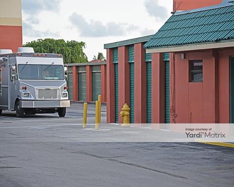 Source URL: https://cdnsc.rentcafe.com/dmslivecafe/3/1063515/1063515-1-5.jpg?width=-1&height=385&quality=80