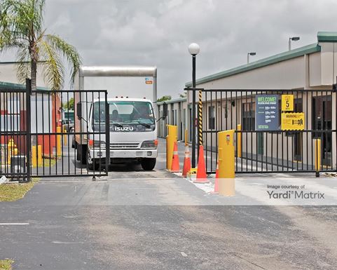 Source URL: https://cdnsc.rentcafe.com/dmslivecafe/3/1063517/1063517-1-4.jpg?width=-1&height=385&quality=80