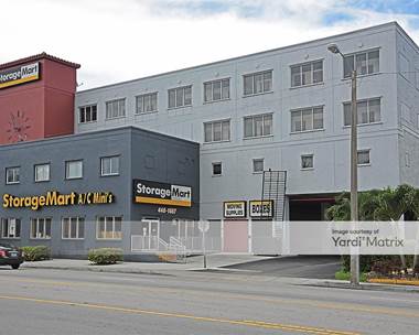 Storage Units for Rent available at 4920 NW 7th Street, Miami, FL 33126