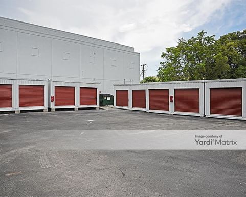 Source URL: https://cdnsc.rentcafe.com/dmslivecafe/3/1063532/1063532-1-5.jpg?width=-1&height=385&quality=80