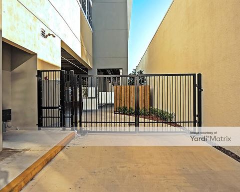 Source URL: https://cdnsc.rentcafe.com/dmslivecafe/3/1063546/1063546-1-5.jpg?width=-1&height=385&quality=80