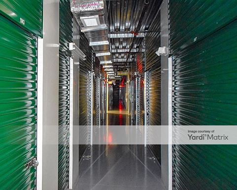 Source URL: https://cdnsc.rentcafe.com/dmslivecafe/3/1063557/1063557-1-5.jpg?width=-1&height=385&quality=80