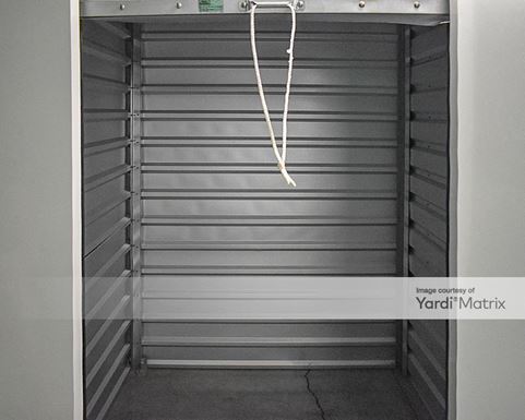 Source URL: https://cdnsc.rentcafe.com/dmslivecafe/3/1063557/1063557-1-6.jpg?width=-1&height=385&quality=80