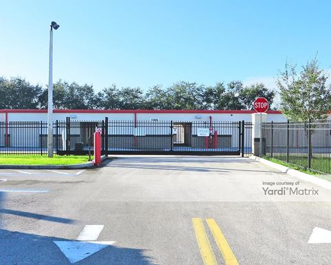 Source URL: https://cdnsc.rentcafe.com/dmslivecafe/3/1063563/1063563-1-3.jpg?width=-1&height=385&quality=80