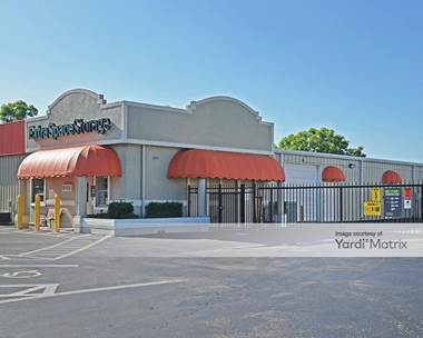 Storage Units for Rent available at 571 Airport Pulling Road North, Naples, FL 34104