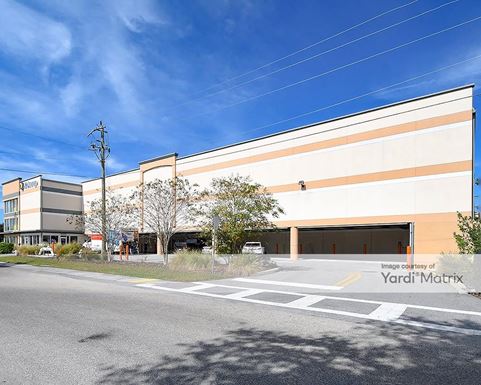 Source URL: https://cdnsc.rentcafe.com/dmslivecafe/3/1063567/1063567-1-3.jpg?width=-1&height=385&quality=80