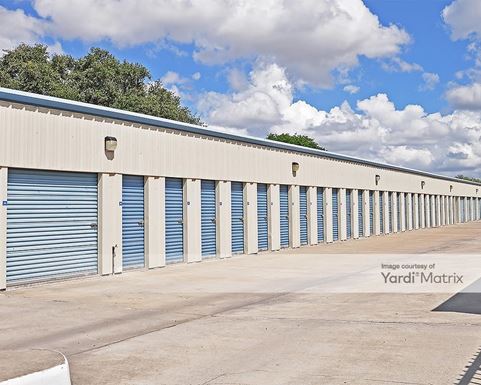 Source URL: https://cdnsc.rentcafe.com/dmslivecafe/3/1063608/1063608-1-5.jpg?width=-1&height=385&quality=80