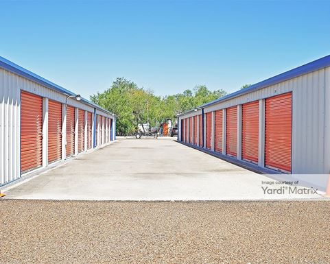 Source URL: https://cdnsc.rentcafe.com/dmslivecafe/3/1063612/1063612-1-3.jpg?width=-1&height=385&quality=80