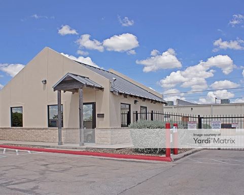 Source URL: https://cdnsc.rentcafe.com/dmslivecafe/3/1063615/1063615-1-1.jpg?width=-1&height=385&quality=80