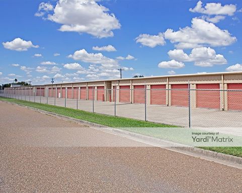 Source URL: https://cdnsc.rentcafe.com/dmslivecafe/3/1063615/1063615-1-3.jpg?width=-1&height=385&quality=80