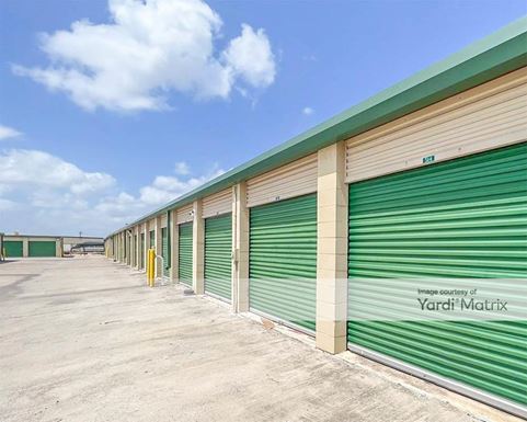 Source URL: https://cdnsc.rentcafe.com/dmslivecafe/3/1063621/1063621-1-3.jpg?width=-1&height=385&quality=80