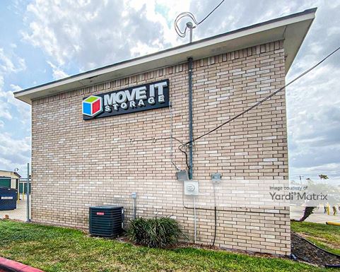 Source URL: https://cdnsc.rentcafe.com/dmslivecafe/3/1063622/1063622-1-4.jpg?width=-1&height=385&quality=80