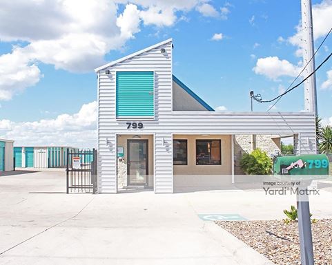 Source URL: https://cdnsc.rentcafe.com/dmslivecafe/3/1063623/1063623-1-2.jpg?width=-1&height=385&quality=80