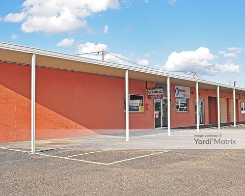 Source URL: https://cdnsc.rentcafe.com/dmslivecafe/3/1063625/1063625-1-4.jpg?width=-1&height=385&quality=80