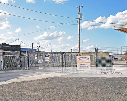 Source URL: https://cdnsc.rentcafe.com/dmslivecafe/3/1063625/1063625-1-5.jpg?width=-1&height=385&quality=80