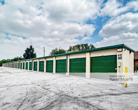 Source URL: https://cdnsc.rentcafe.com/dmslivecafe/3/1063630/1063630-1-3.jpg?width=-1&height=385&quality=80