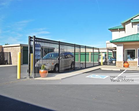 Source URL: https://cdnsc.rentcafe.com/dmslivecafe/3/1063661/1063661-1-5.jpg?width=-1&height=385&quality=80